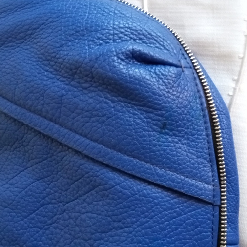 Blue leather satchel/crossbody - Picture 6 of 6